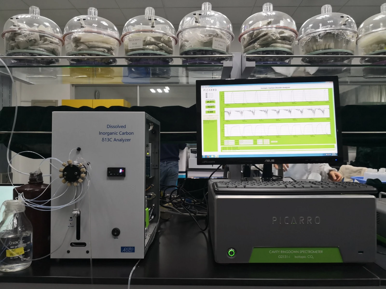 1557119447131302.webp C132.webp