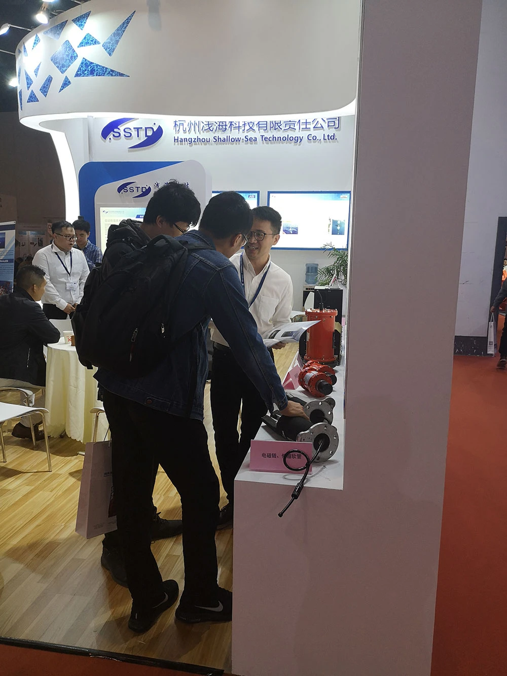 1573885595130541.webp 销售经理.webp